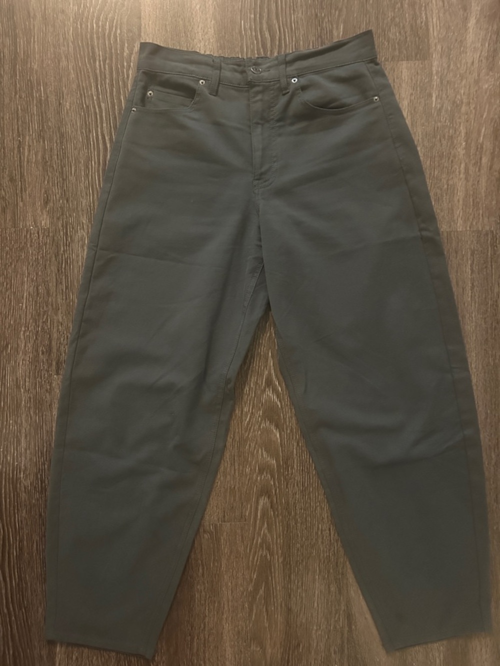 Splendid Barrel Leg Jeans